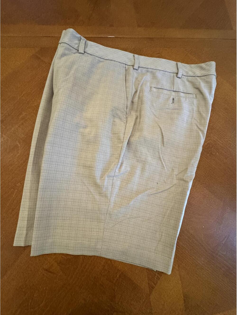 Walter Hagen W42 Men's Light Beige Plaid Dress Pants D234